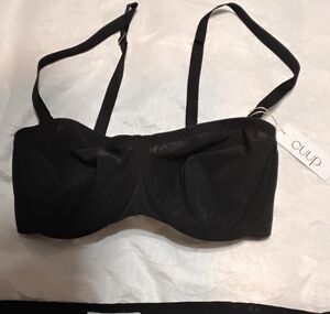 CUUP Black Strapless Bra